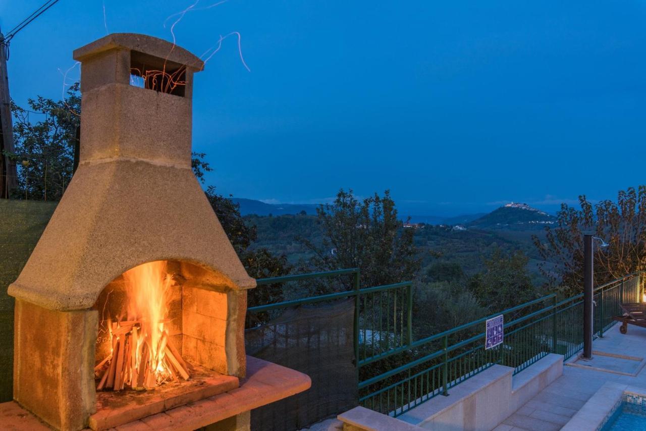 Villa Ana Motovun Esterno foto