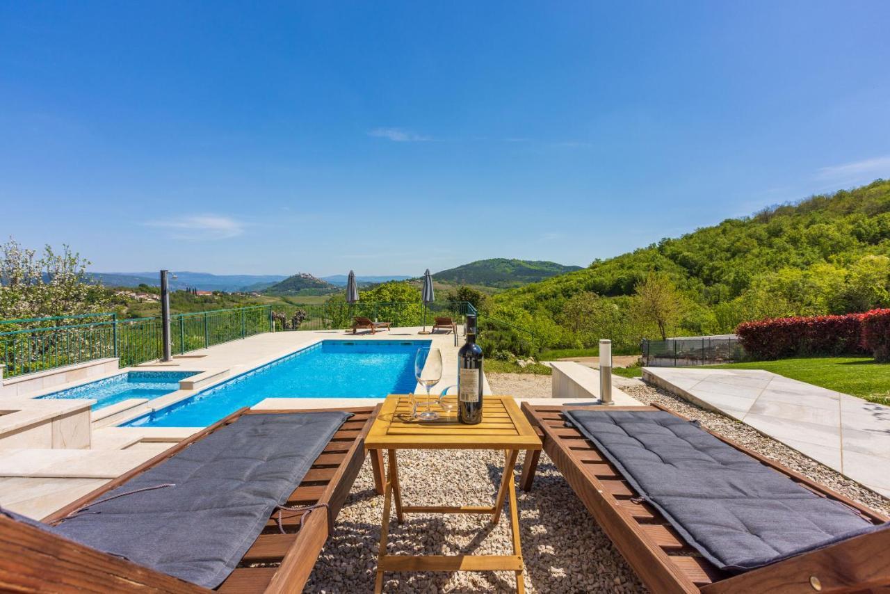 Villa Ana Motovun Esterno foto