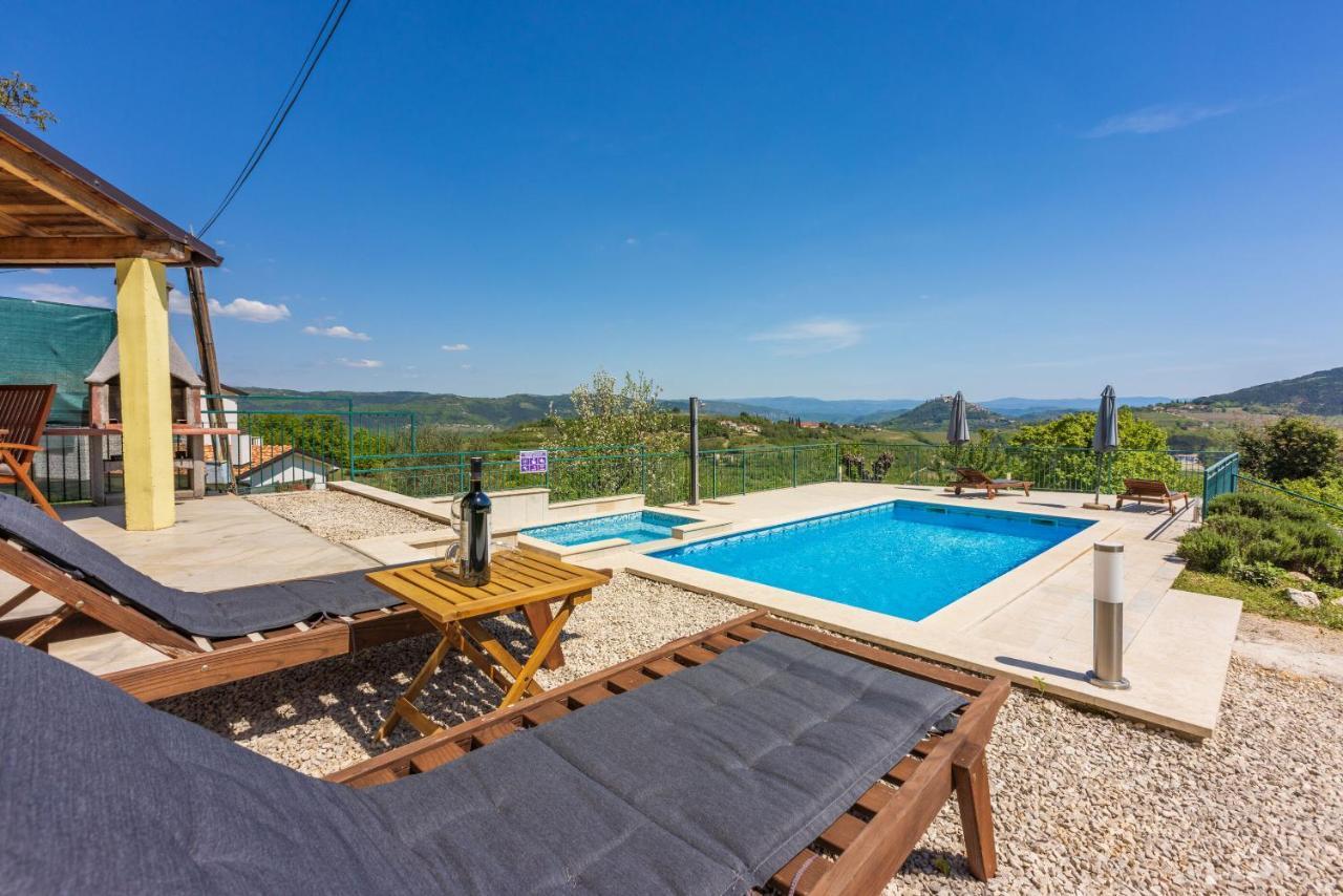 Villa Ana Motovun Esterno foto
