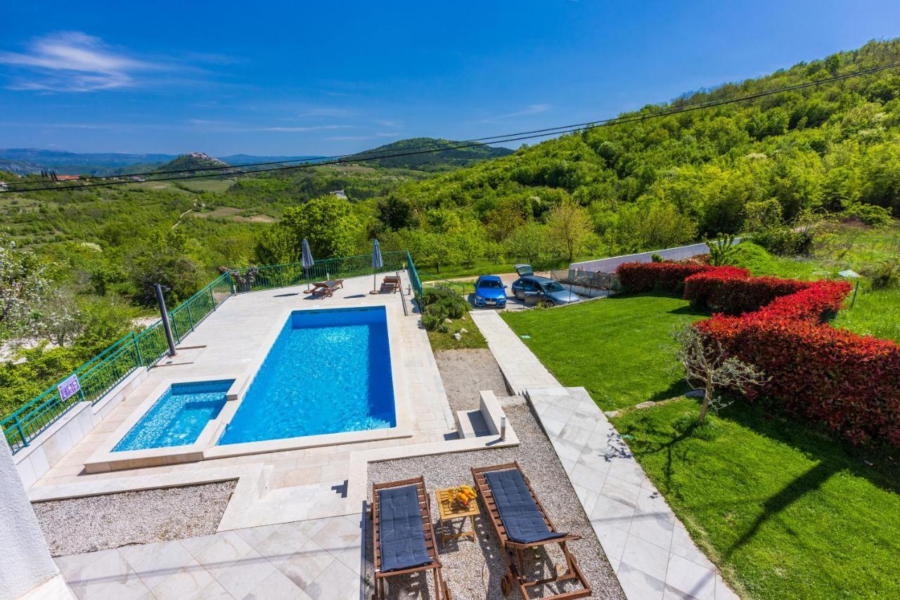 Villa Ana Motovun Esterno foto