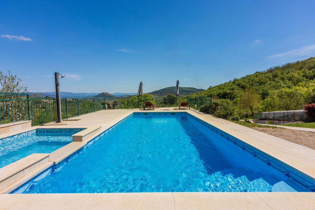 Villa Ana Motovun Esterno foto