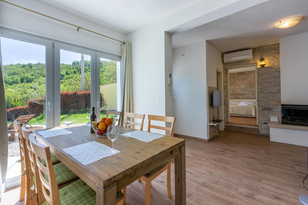 Villa Ana Motovun Esterno foto